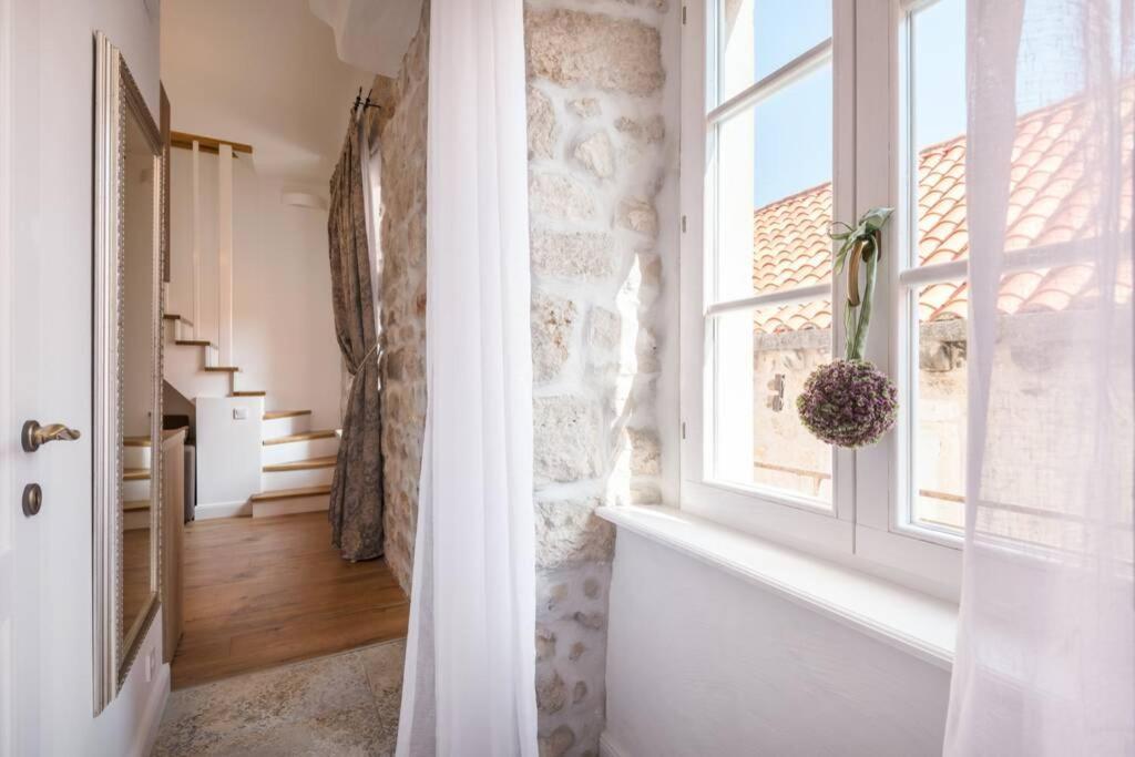The Saint Blaise Swanky Heritage Apartamento *